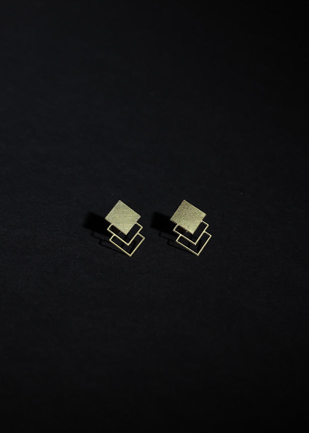 Echo Studs